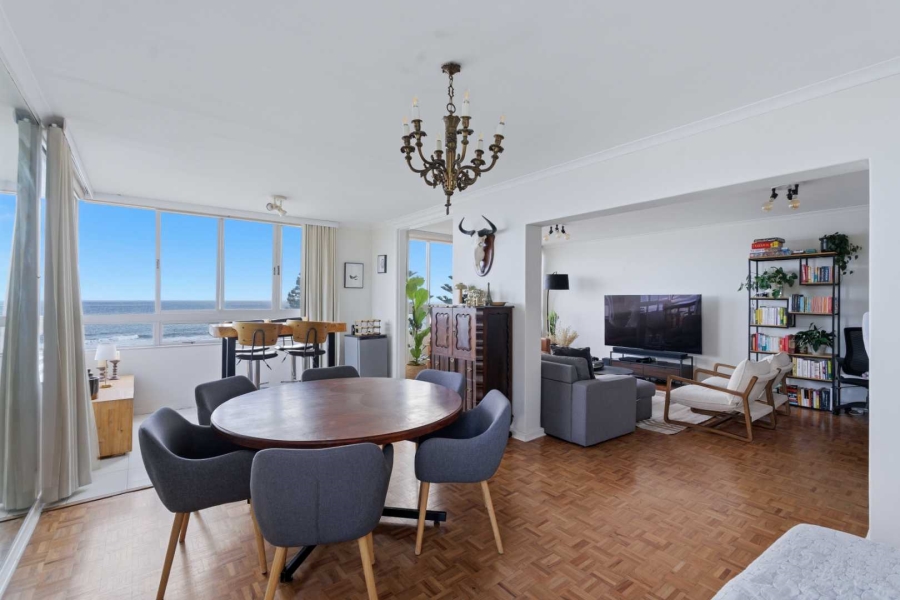 2 Bedroom Property for Sale in Sea Point Western Cape